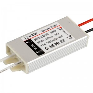 12V 8W υδατοστεγές σύστημα τροφοδοσίας LED χαμηλή θερμοκρασία και αδιάβροχη δοκιμή.